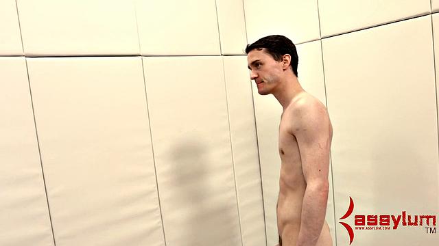 Petite sub ass ravaged in shopping trolley