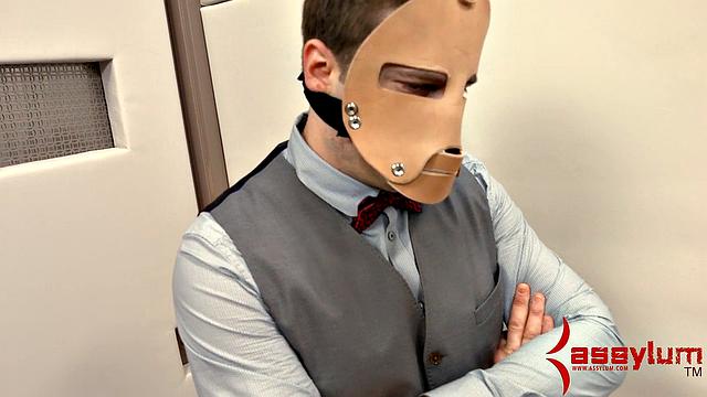 Petite sub ass ravaged in shopping trolley