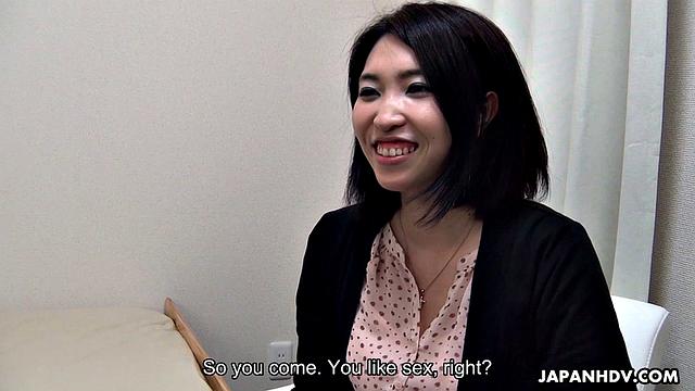 Horny MILF Yurika Tsubaki Creampied On Date