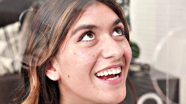 Intense Neighborhood Threesome With A Wild Couple And A Huge Gloryhole_Box