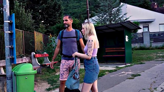 HUNT4K. Guy accepts money and watches how his GF gets drilled by stranger