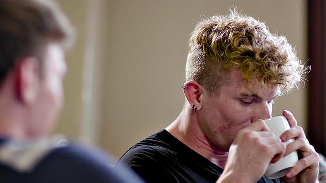 Watch this tattooed guy take bareback anal from his hot girlfriend in a wild doggystyle orgy in the living room