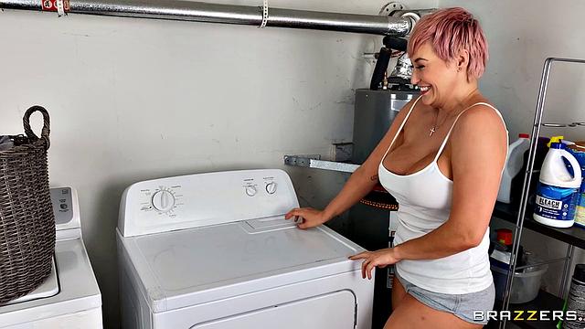 Ryan Uses Washing Machine