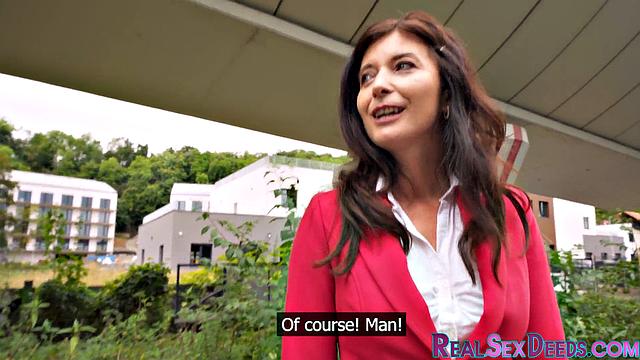 Classy cougar pounded in public