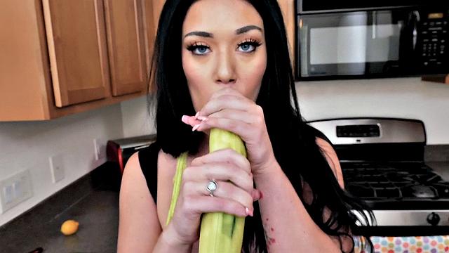 Kitchen Clit Rubbing