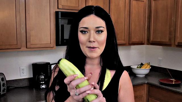 Kitchen Clit Rubbing