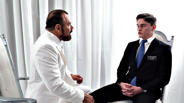 Elder Ewdards Глава 1: Собеседование