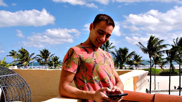 Diana Eisley: Sexting Up