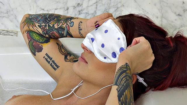 тана ли притворяется мачехой, а на деле мечтает о черном члене