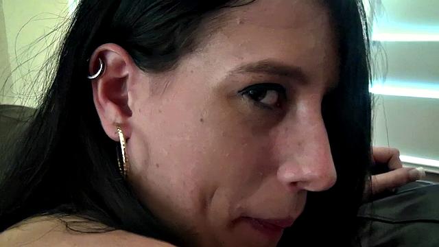 Nikki's bald pussy gets fingered in a hot outdoor POV action