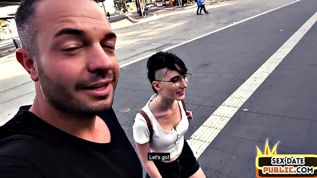 Pulled slut smashed by stranger