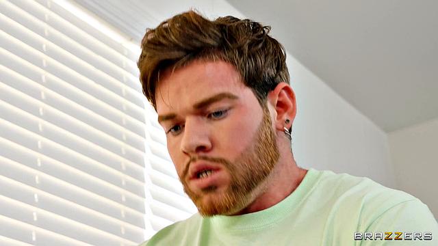 Nosy Stepmom Gets Boned