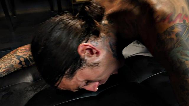 Tattooed stud fucks nympho in anal hole in missionary