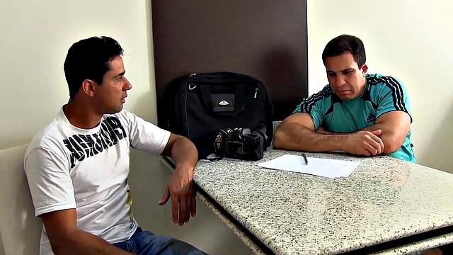 Shemale Melyna Merli fucked without condom