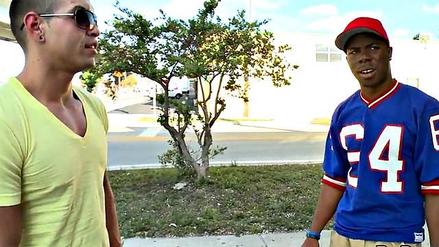 Bareback anal pounding for pierced interracial stud in glasses