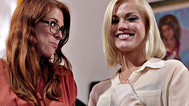 Les babe duo enjoy strapon pussyfuck after licking foreplay