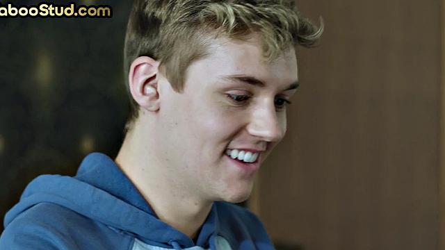 21yo twink barebacked by stepdaddy with muscled body