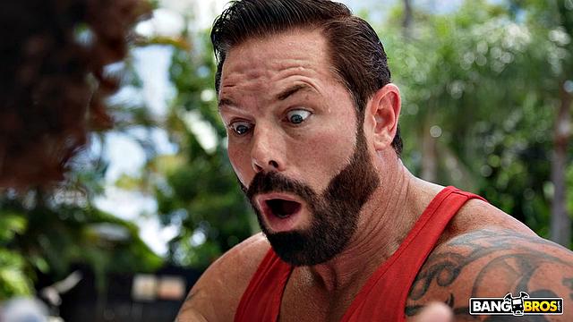 Stepdaughter Wants A Deep Massage