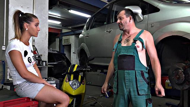 Sex in auto service