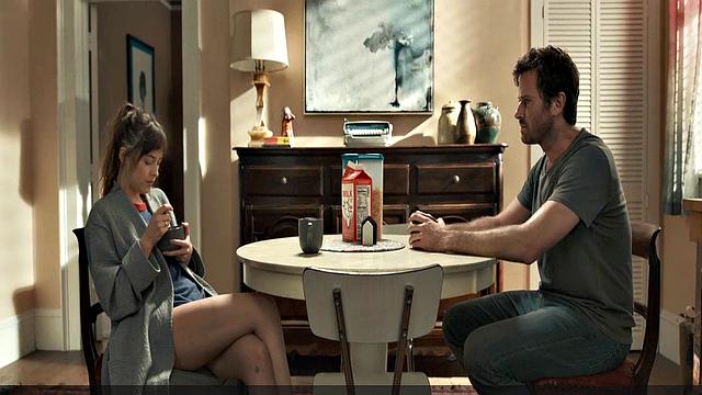 Dakota Johnson sexy in bath