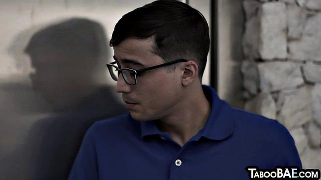 Big-ass babe hardcore cockriding cock