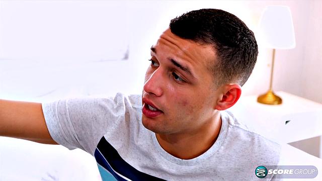 Creampie for Bikini London Reigns