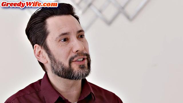 Cute Asian babe cockriding