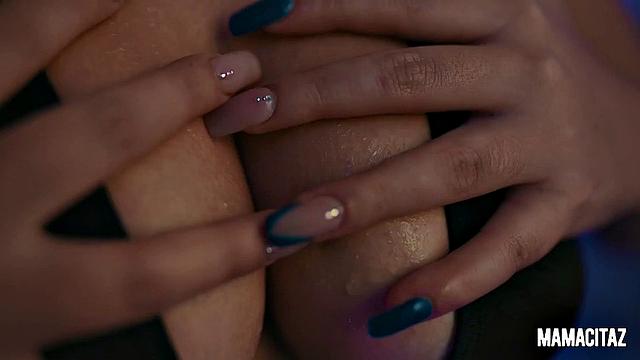 Colombian Teen In Her First Porn Movie