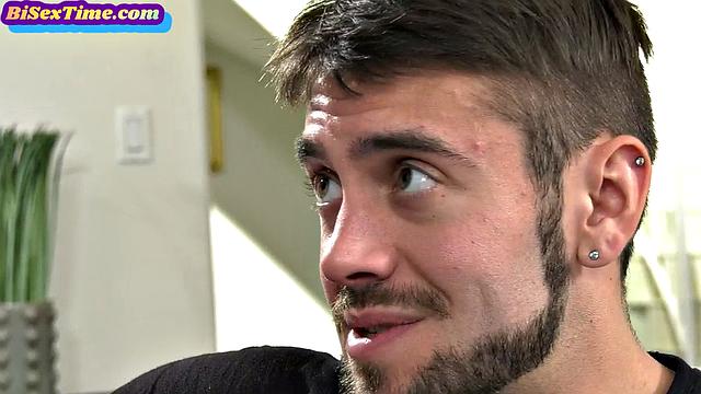 Swinger cougar handling 2 cocks