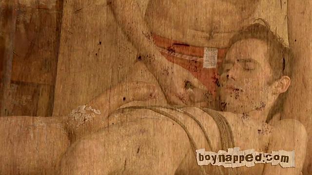 Стивен высасывается Кайроном - Кайрон Найт и Стивен Приор