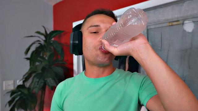 Big Babe pussysmashed by her lover