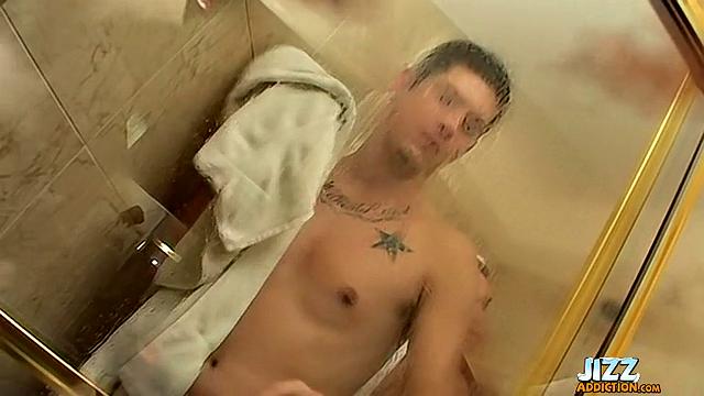Virgin Ass Gets Pounded! - Austin Lucas And Johnny Aces