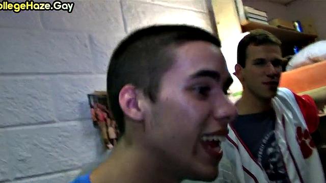 Real twink sucks cock and gets assfucked in dorm party