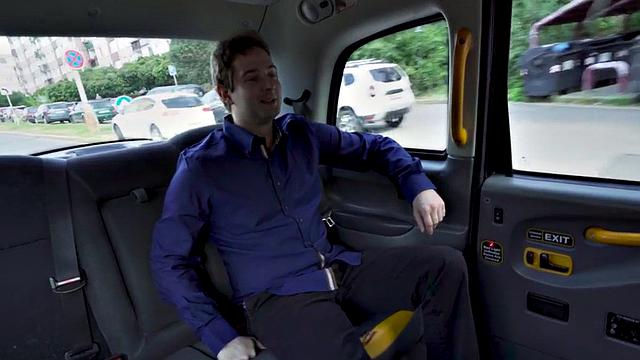 Big-titted cab driver rammed in car after blowjob