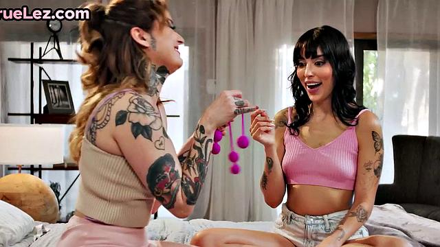 Busty MILF analfisted by 21yo