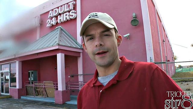 Athletic straight stud gets intense surprise at the glory hole with a hung gay guy