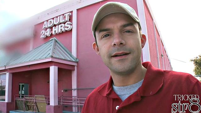 Athletic straight stud gets intense surprise at the glory hole with a hung gay guy