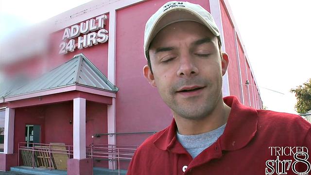 Athletic straight stud gets intense surprise at the glory hole with a hung gay guy