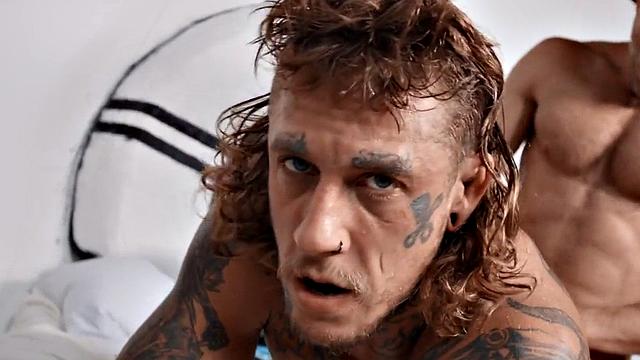 Hunk doctor bareback fucks patient after checks