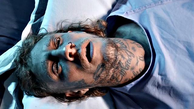 Hunk doctor bareback fucks patient after checks