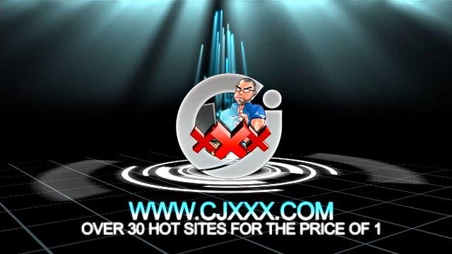 Энрике решил, что сегодня его день для экспериментов с минетом