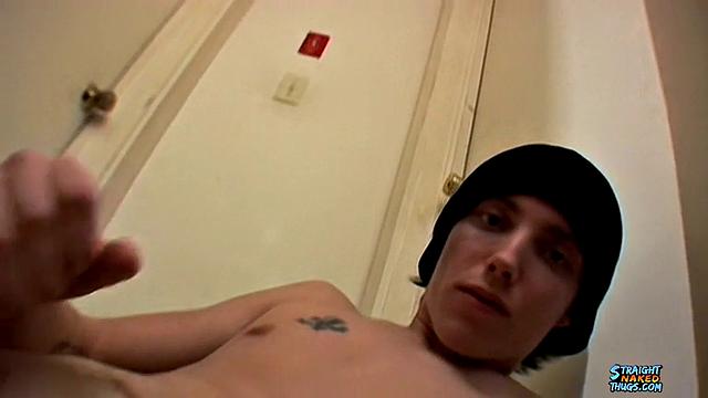 Skater Boy Jerking Off Session With Blinx - Blinx