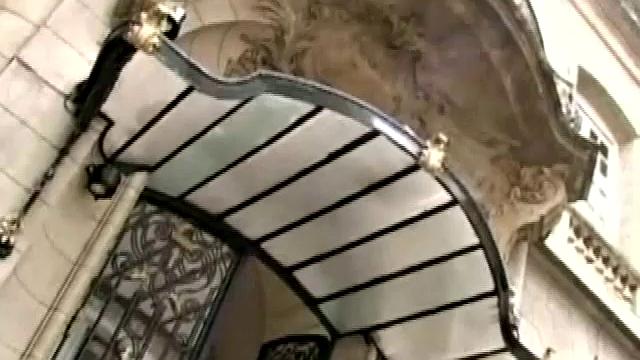 Macho Diego Vicente brings flowers to Juan Romero, and while he's putting them in water the two can't resist some spontaneous sex. Juan and Diego trade blowjobs, and then Diego fucks Juan from behind.