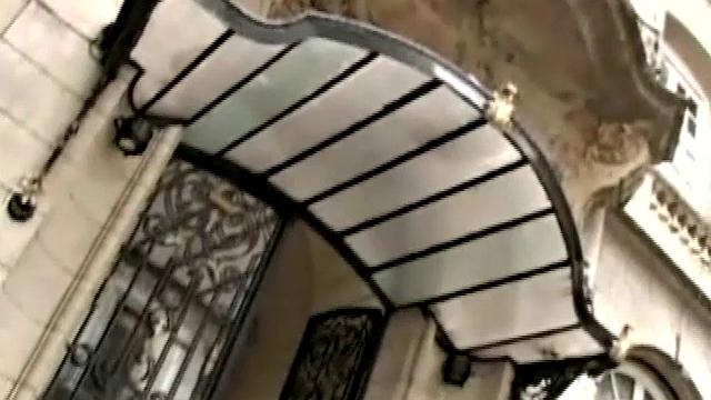 Macho Diego Vicente brings flowers to Juan Romero, and while he's putting them in water the two can't resist some spontaneous sex. Juan and Diego trade blowjobs, and then Diego fucks Juan from behind.