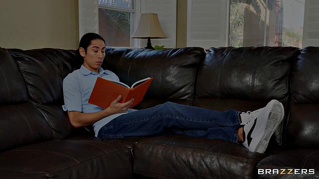 Dreaming of her Milky Advance