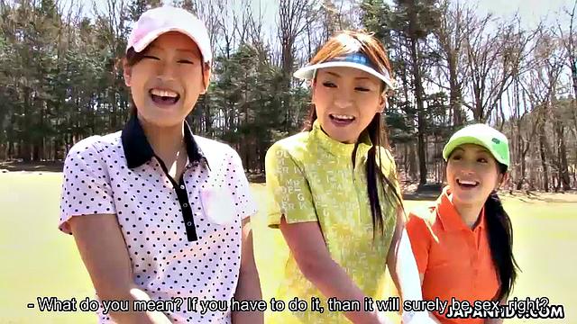 Sexy Nao Yuzumiya gets fucked outdoors