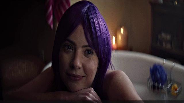 Ashley Benson is Sexy and Hot