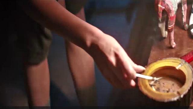 Ashley Benson is Sexy and Hot