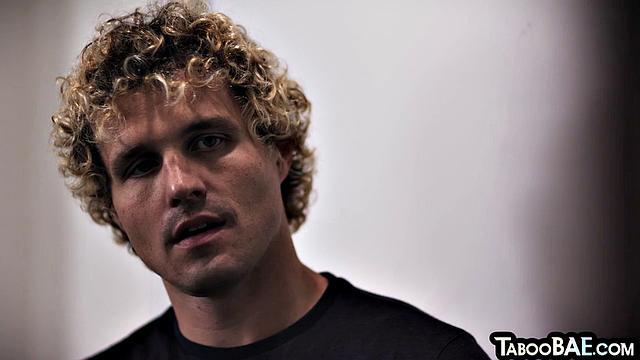 Big ass bitch bouncing hard on her lover