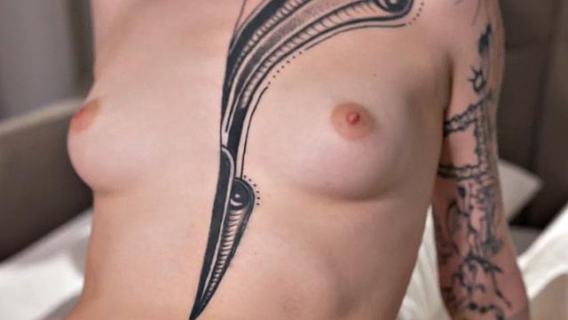 Slutty 21yo fucked in hairy pussy by nice dick